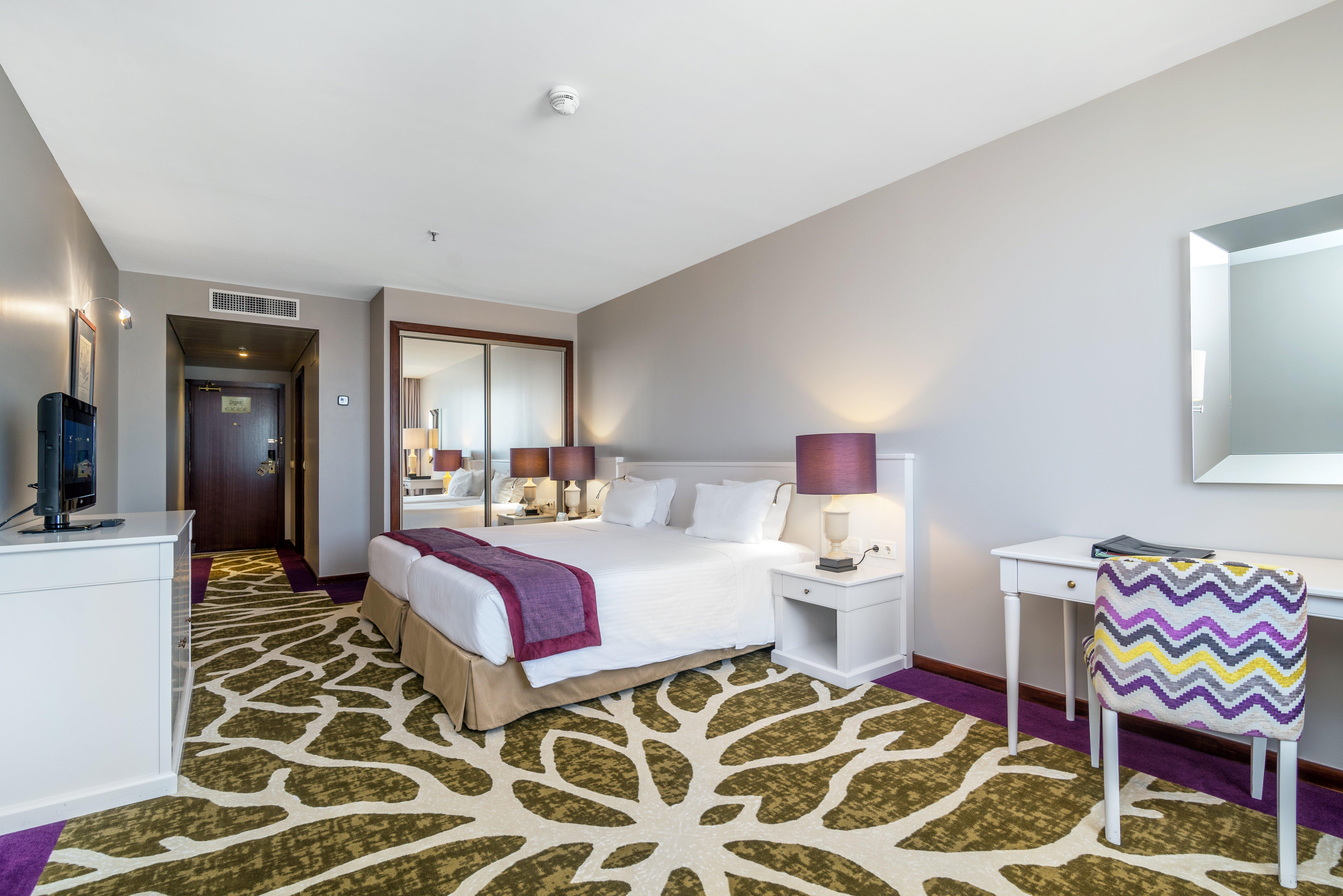 Holiday Inn Porto Gaia By Ihg Vila Nova de Gaia Exterior photo