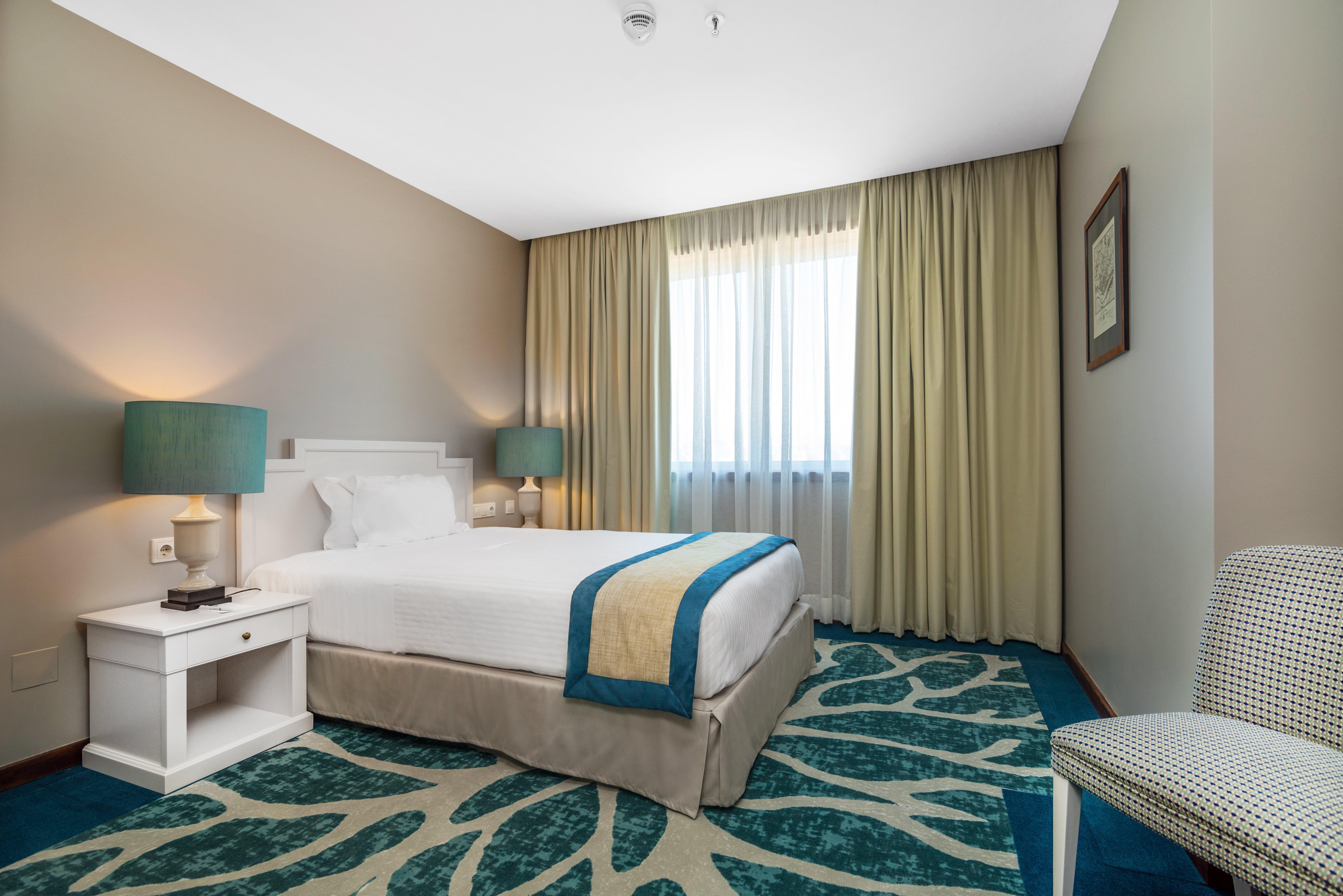 Holiday Inn Porto Gaia By Ihg Vila Nova de Gaia Exterior photo