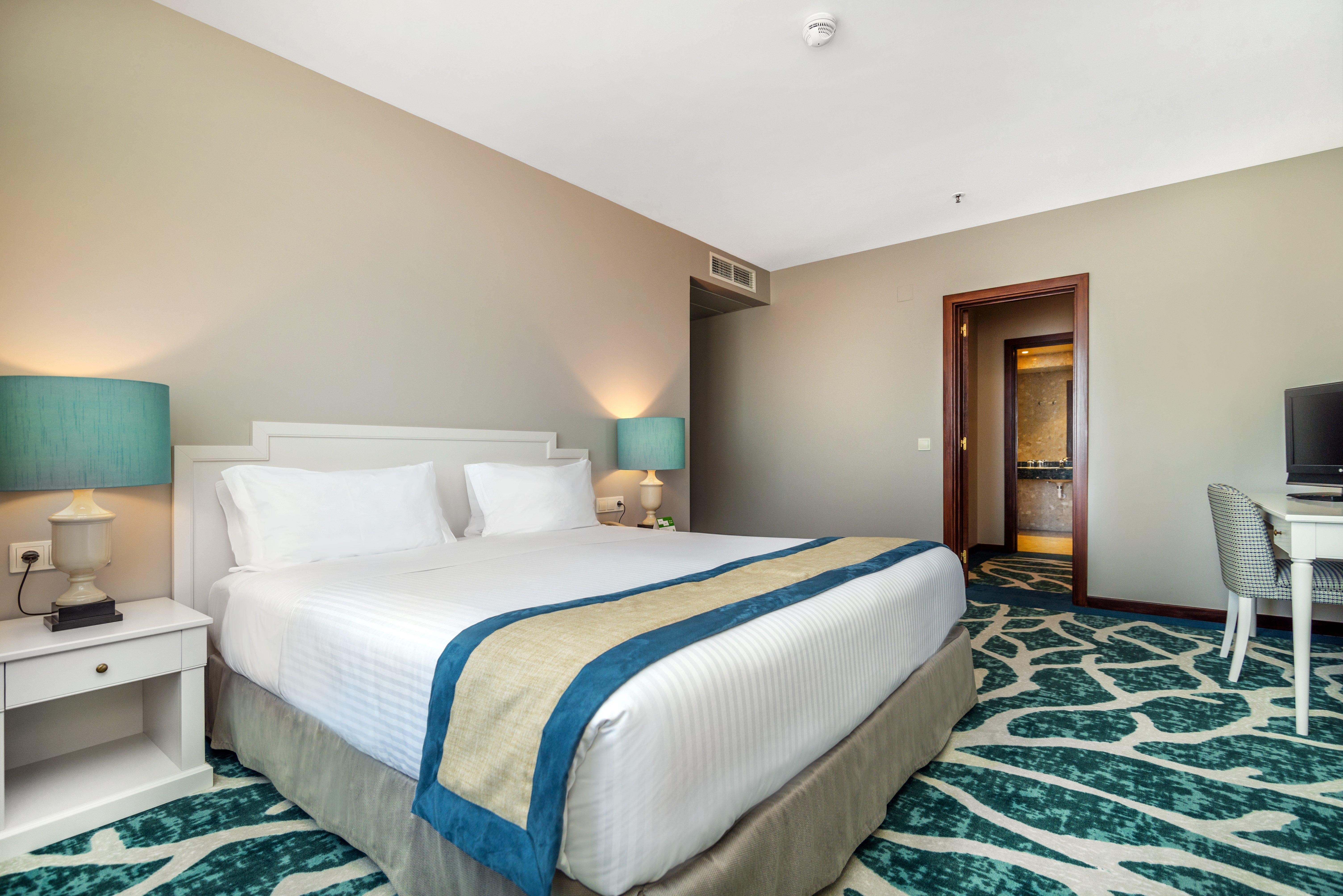 Holiday Inn Porto Gaia By Ihg Vila Nova de Gaia Exterior photo