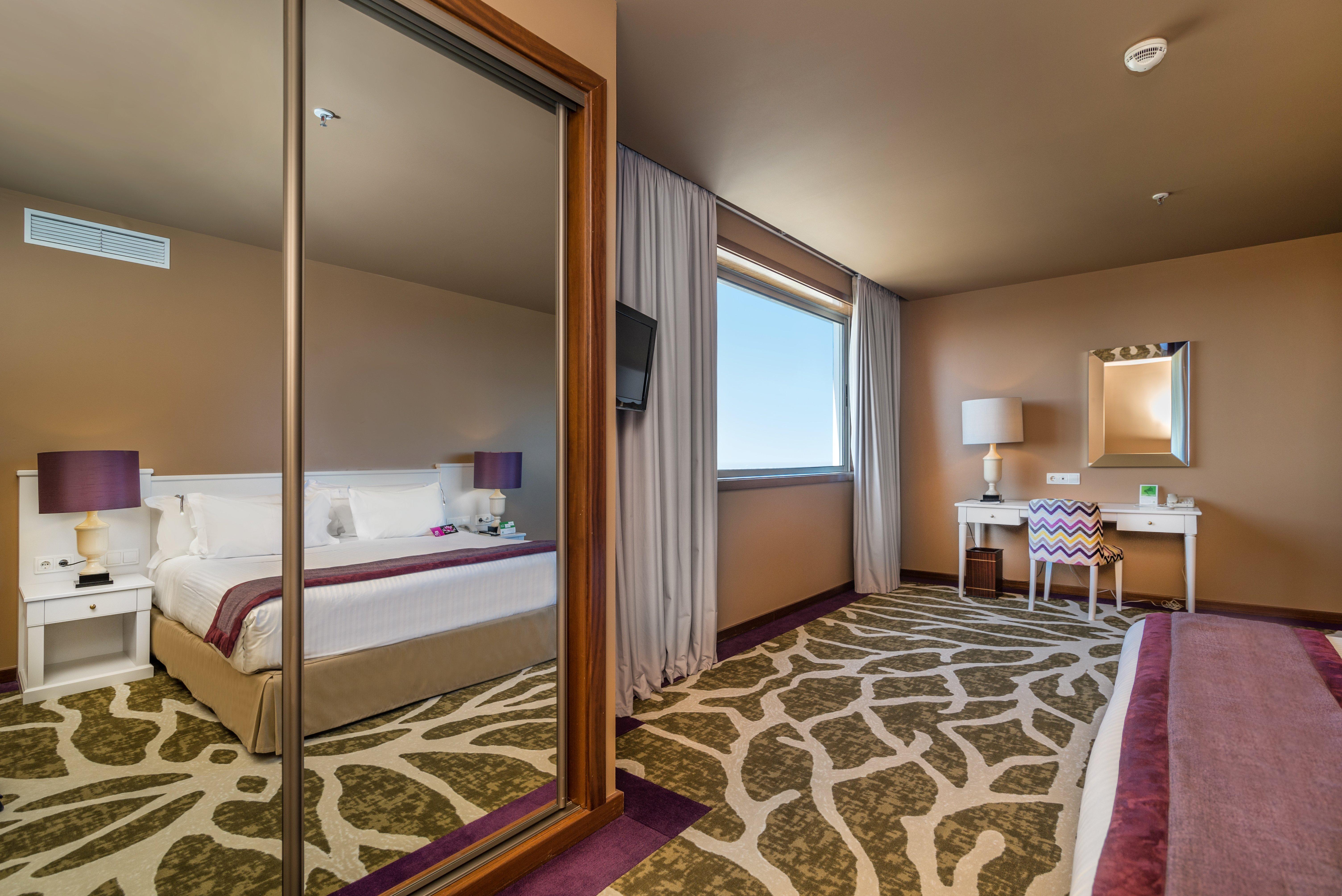 Holiday Inn Porto Gaia By Ihg Vila Nova de Gaia Exterior photo
