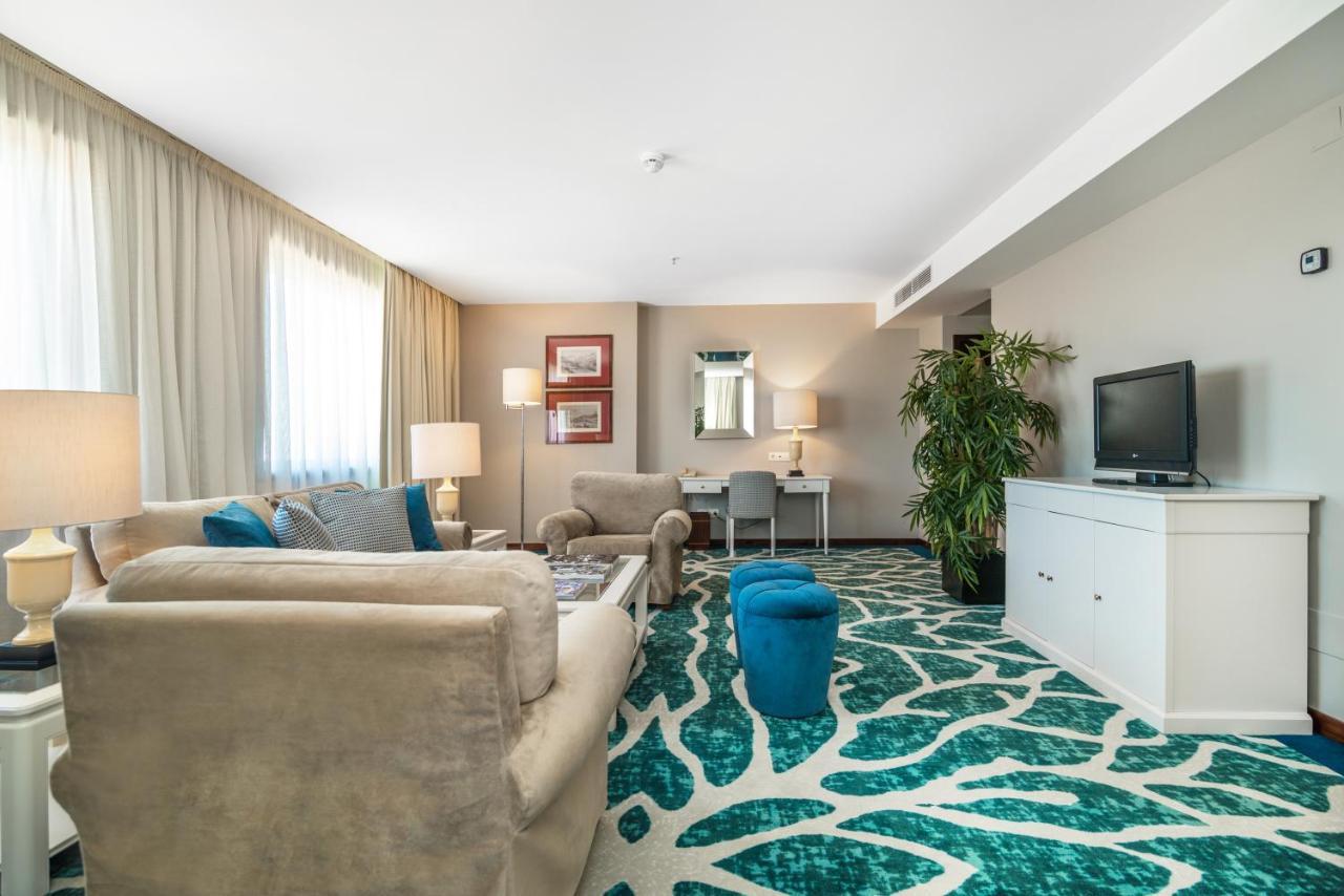 Holiday Inn Porto Gaia By Ihg Vila Nova de Gaia Exterior photo