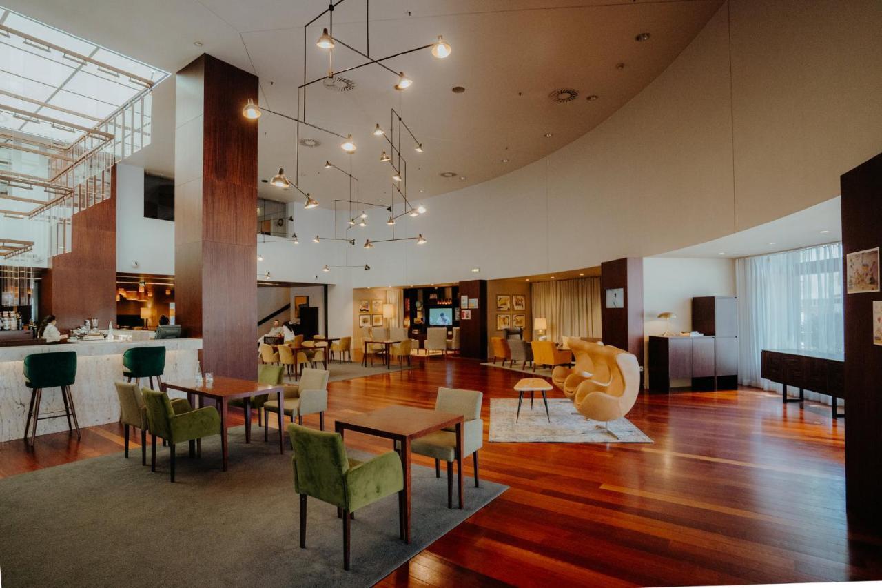 Holiday Inn Porto Gaia By Ihg Vila Nova de Gaia Exterior photo