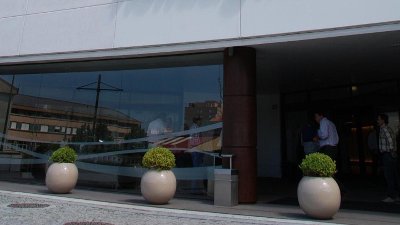 Holiday Inn Porto Gaia By Ihg Vila Nova de Gaia Exterior photo