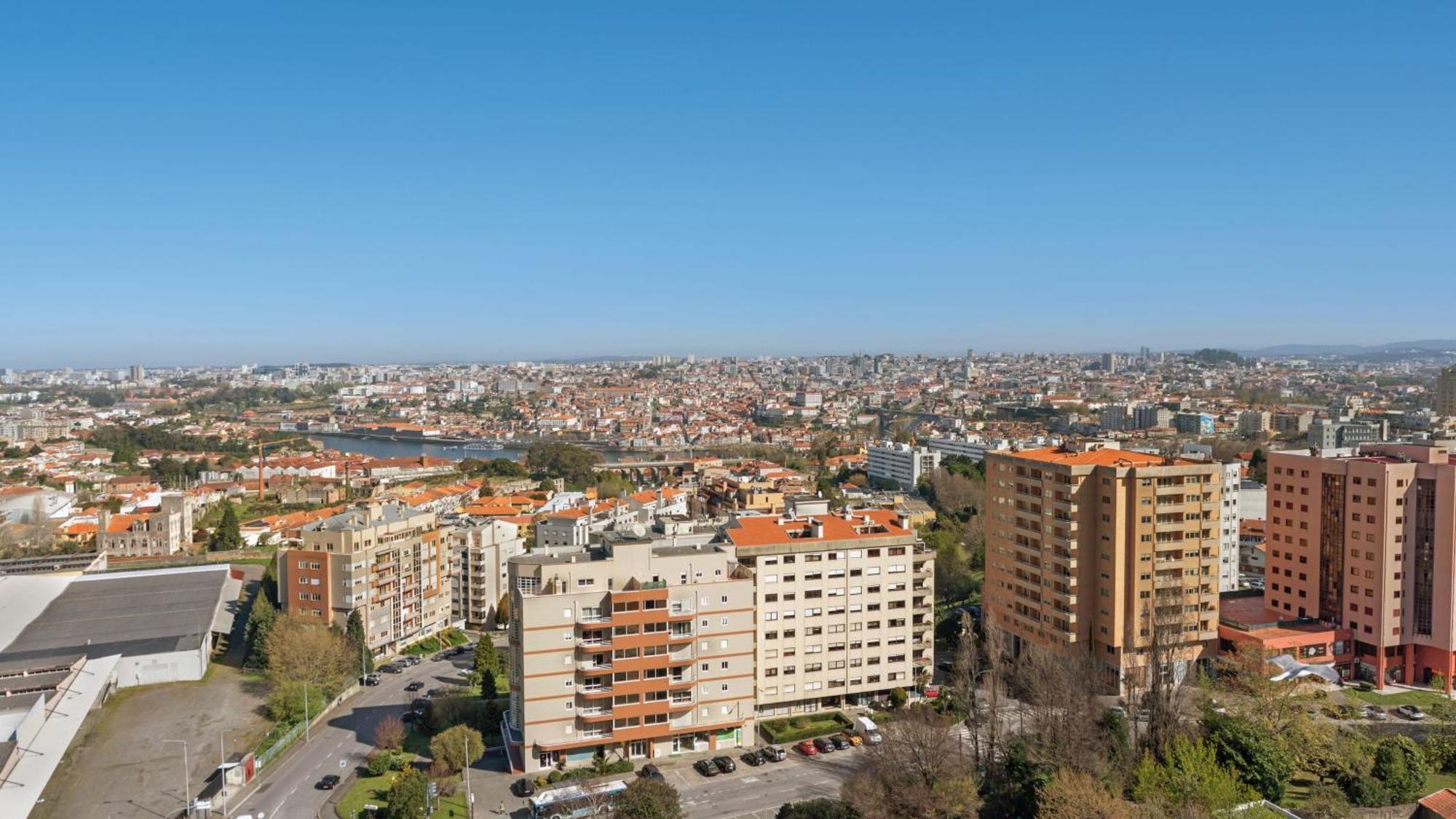 Holiday Inn Porto Gaia By Ihg Vila Nova de Gaia Exterior photo