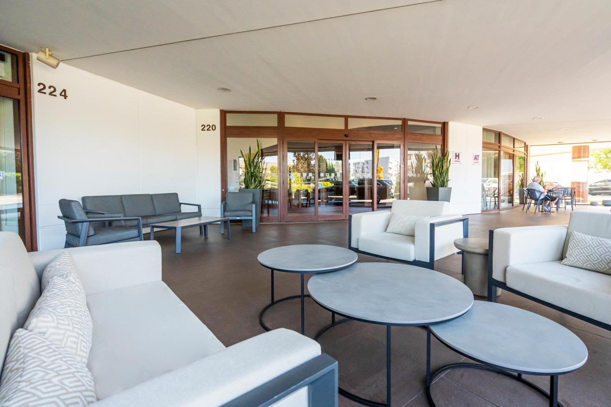 Holiday Inn Porto Gaia By Ihg Vila Nova de Gaia Exterior photo