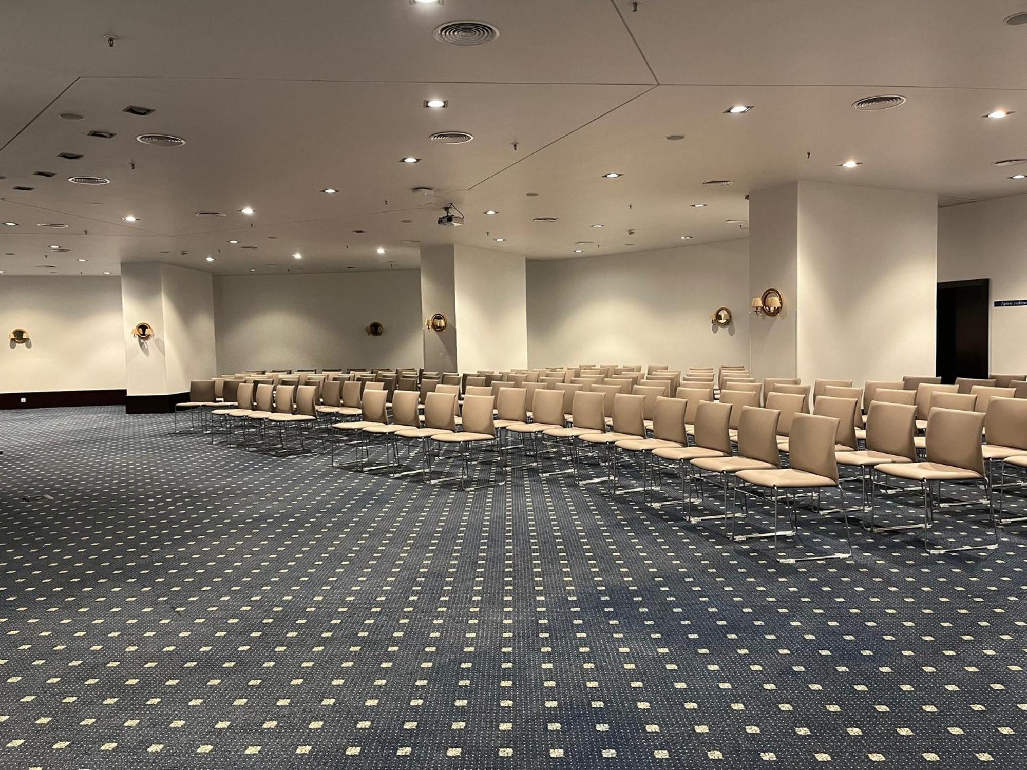 Holiday Inn Porto Gaia By Ihg Vila Nova de Gaia Exterior photo